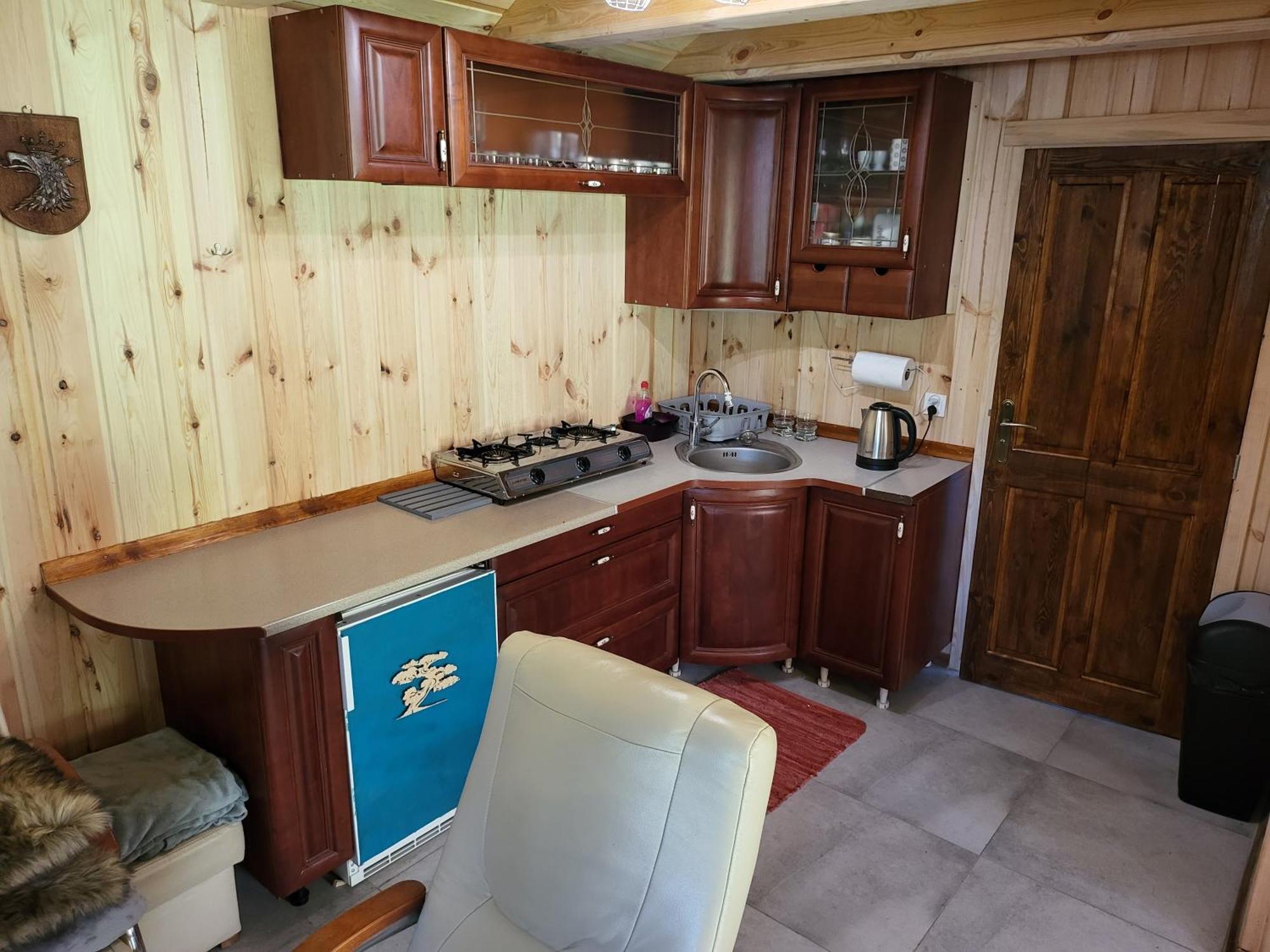 Borowe Chatki Nad Lubiszewem Lipusz Zimmer foto