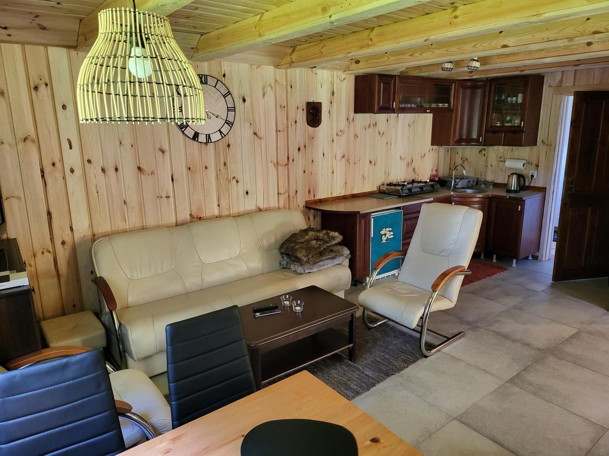 Borowe Chatki Nad Lubiszewem Lipusz Zimmer foto